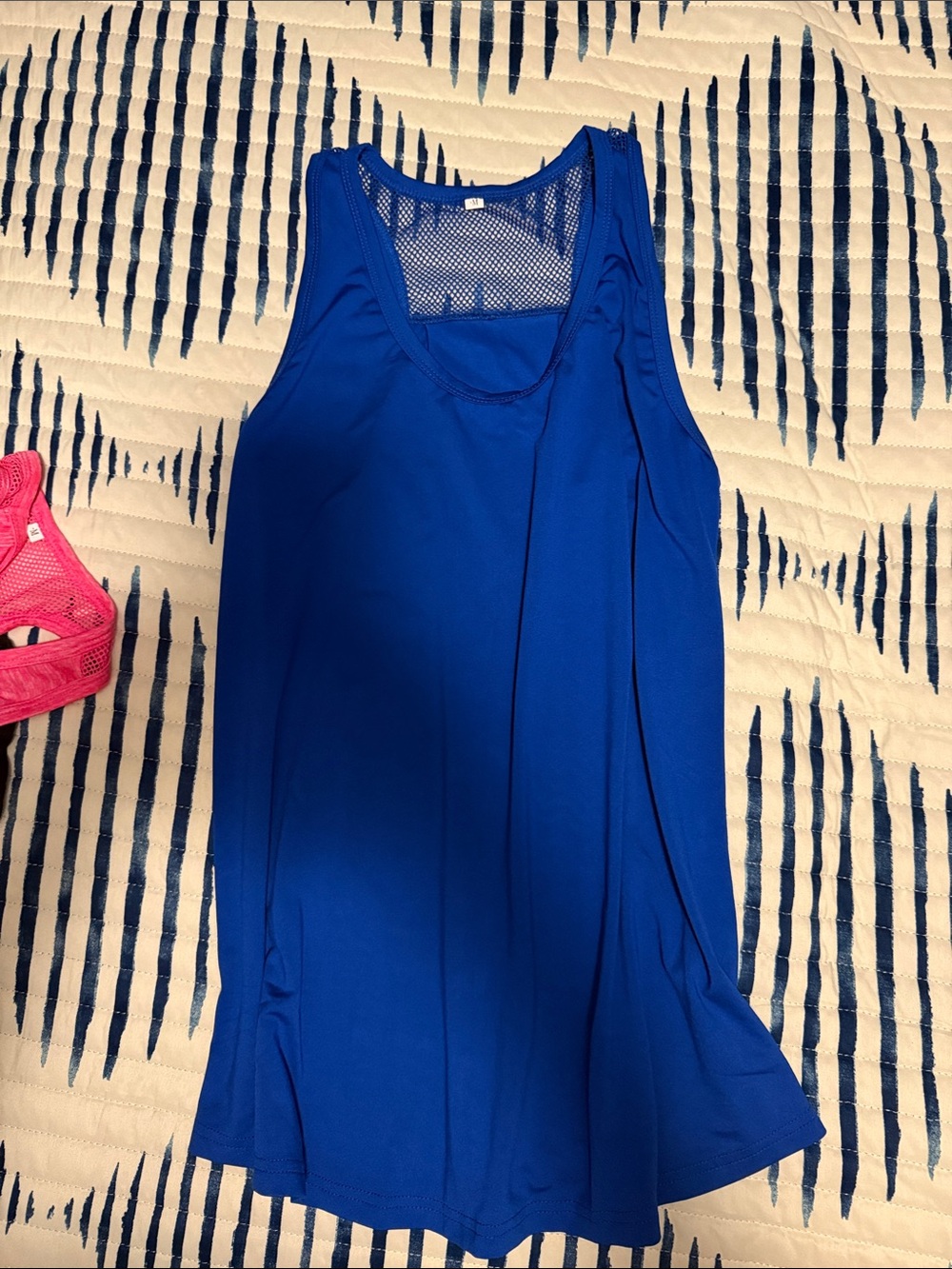 3 ICTIVE Workout Tops - Picture 4 of 7